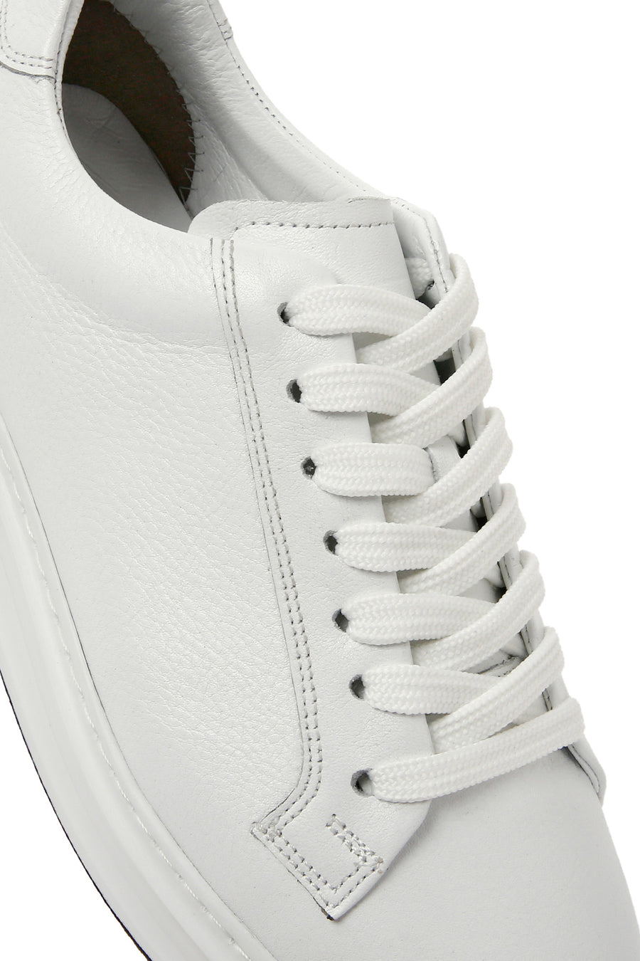 Men's White Lace-up Leather Sneaker