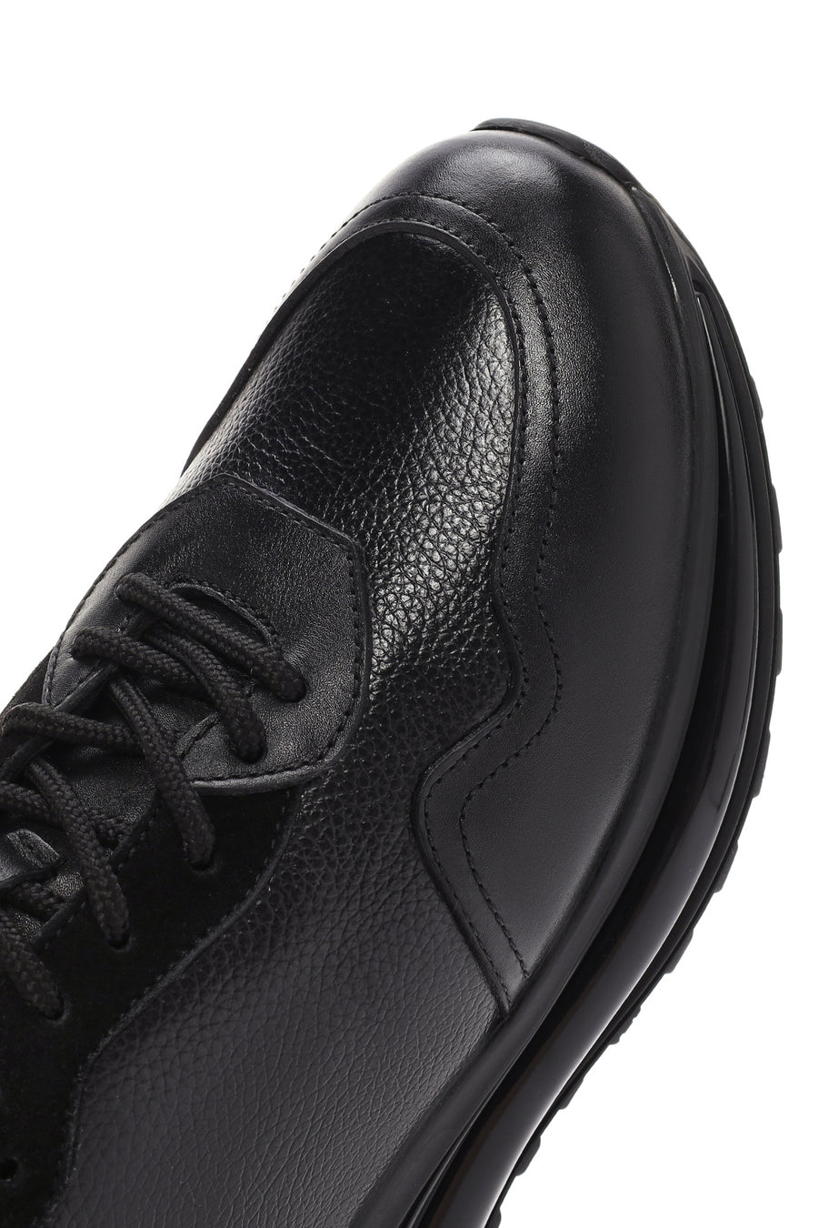Erkek Siyah Kalın Tabanlı Bağcıklı Deri Casual Sneaker