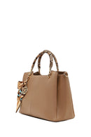 Kadın Bej Uzun Askılı Aksesuarlı Kol Çantası | Derimod
