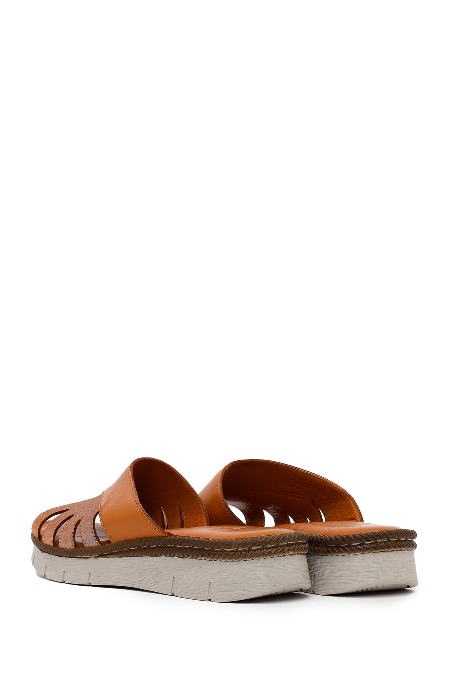 Woman Tan Leather Comfort Slipper