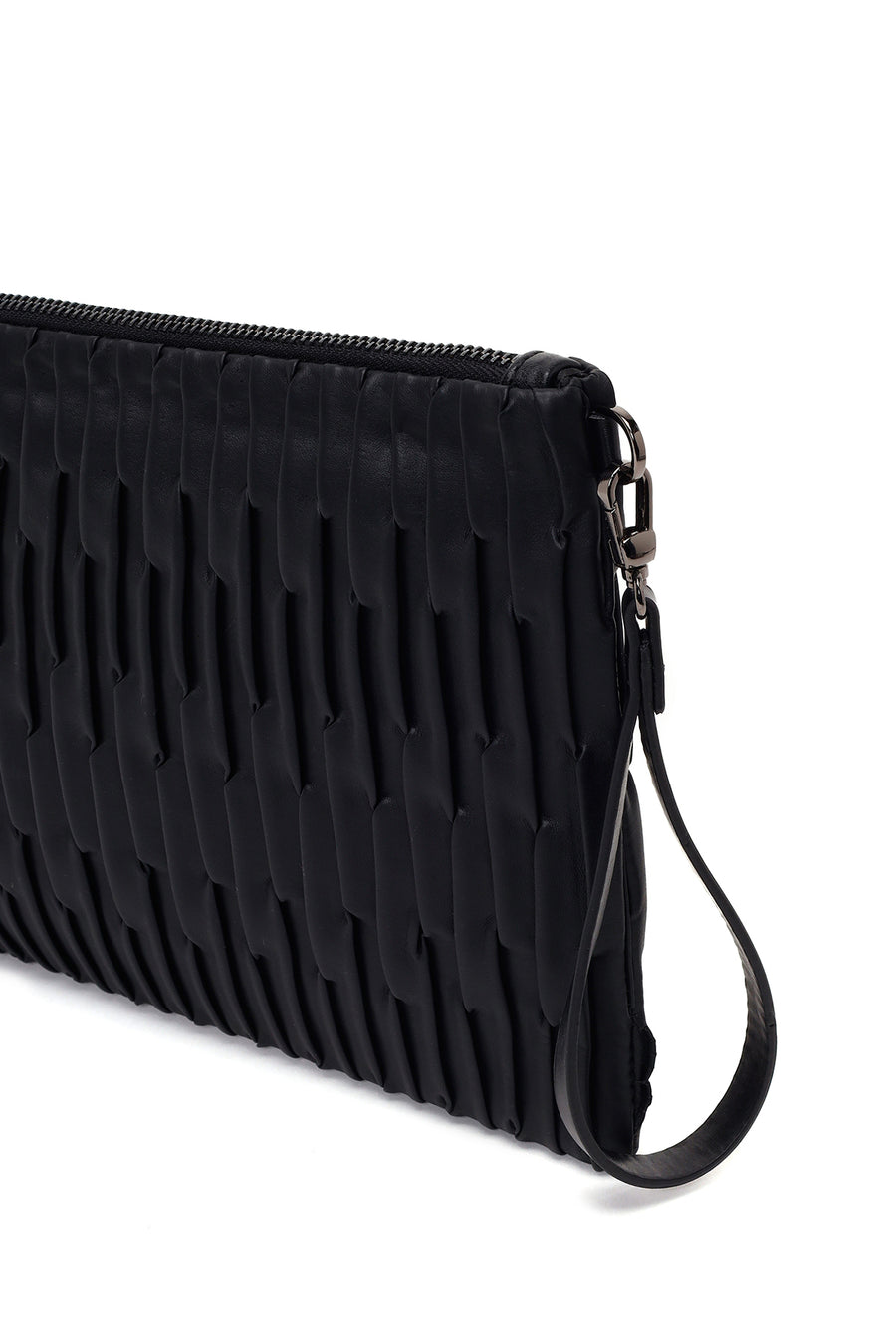 Woman Black Chain-Strap Patterned Clutch Bag