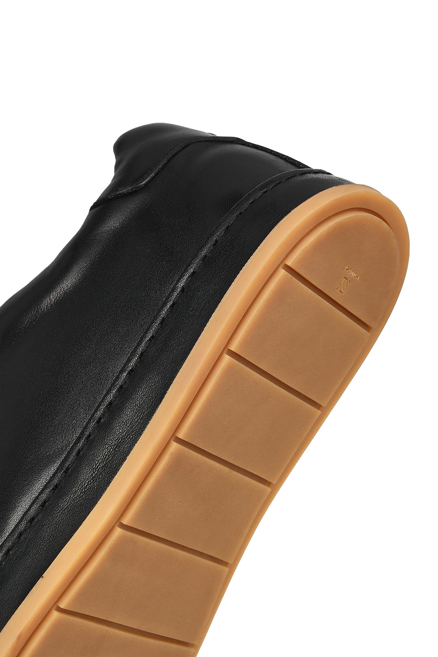 Men's Black Lace-up Leather Sneaker
