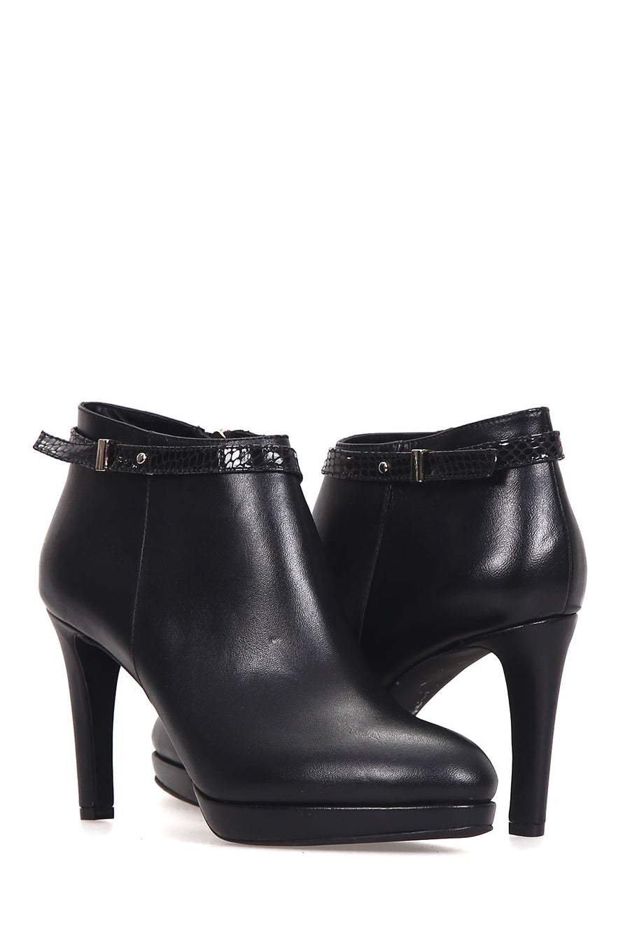 Women's Vidala Leather Bootie