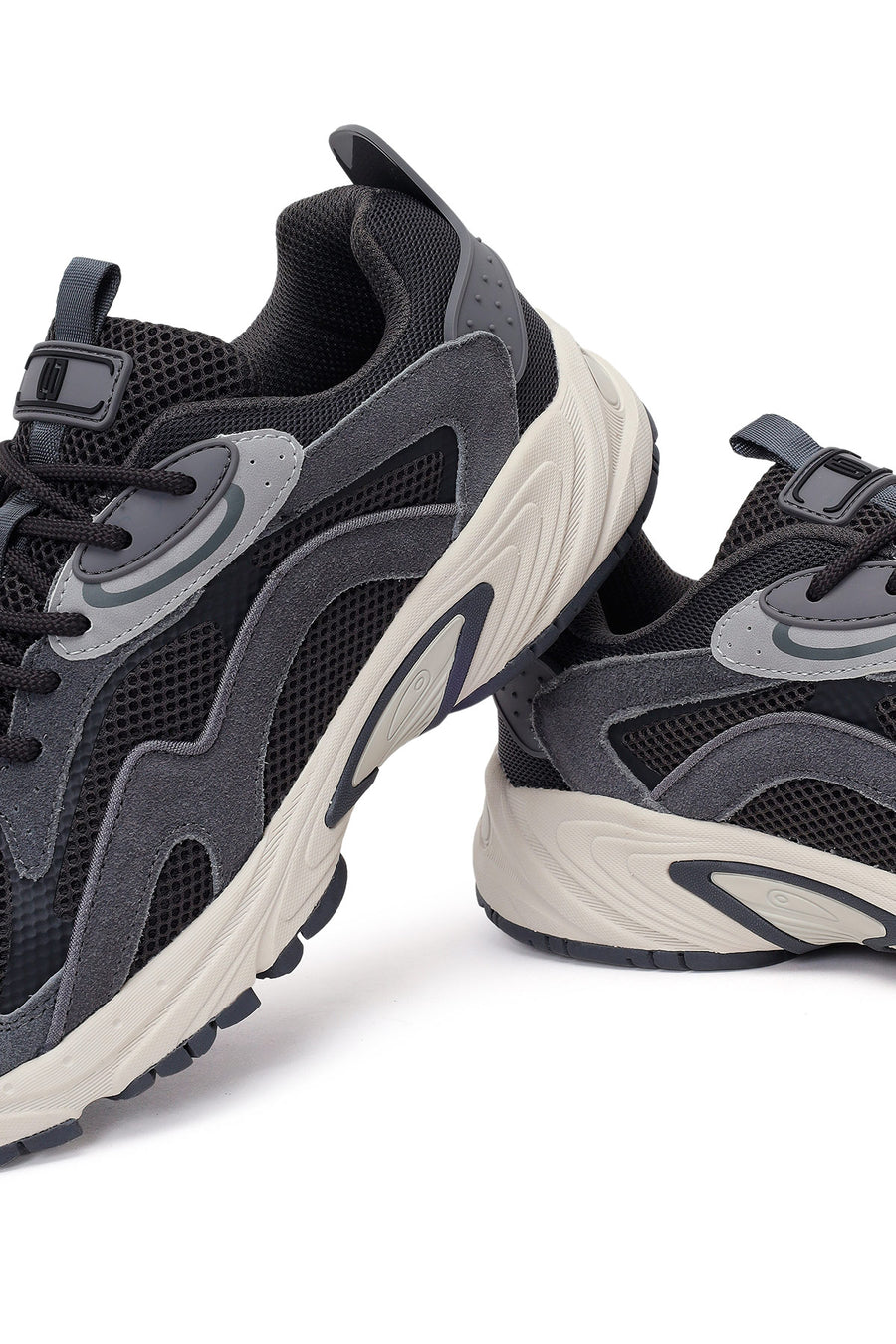 Male Gray Lace-Up Thick-Soled Leather Sneaker