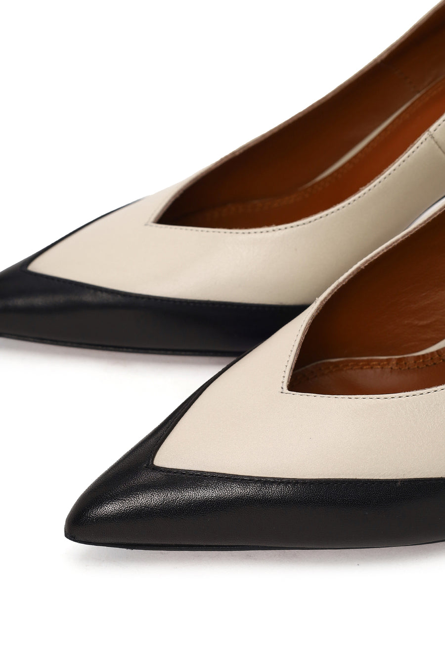 Woman Cream Thin Heeled Leather Stiletto