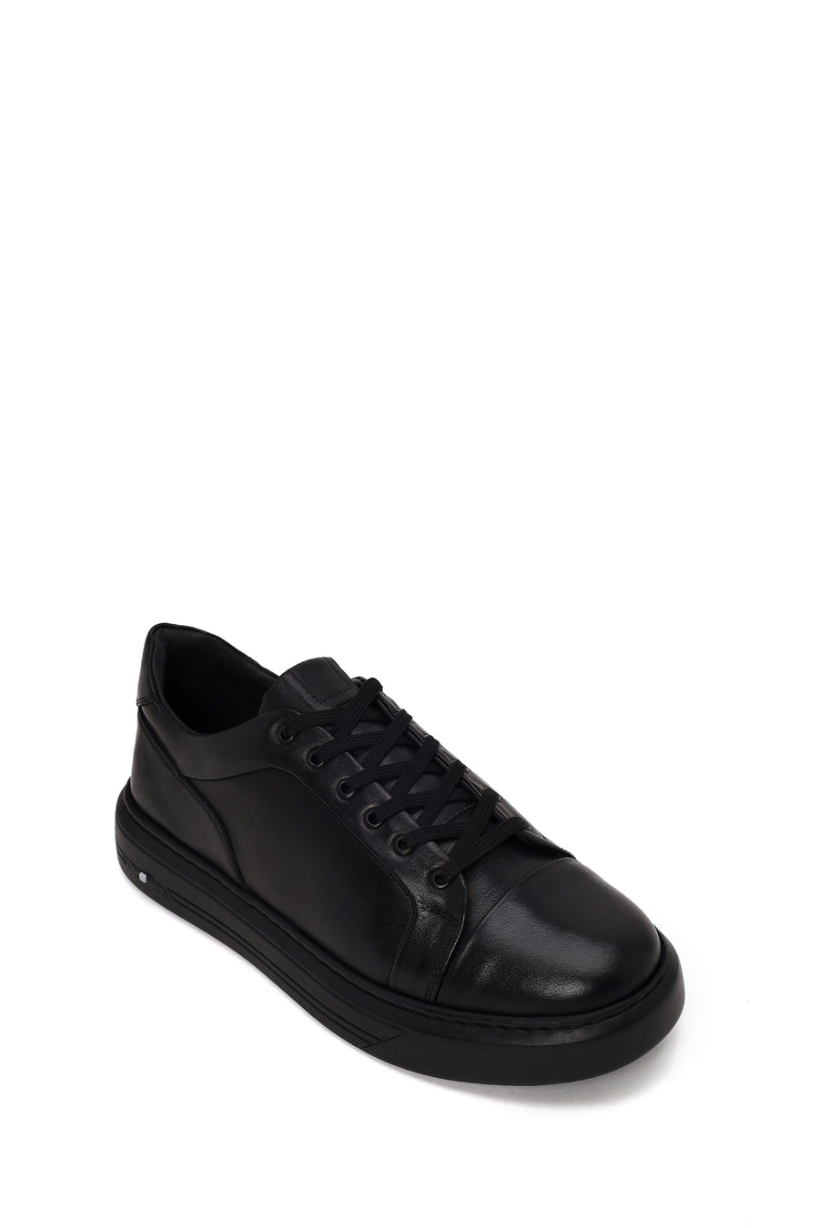 Male Black Lace-Up Thick-Soled Leather Sneaker