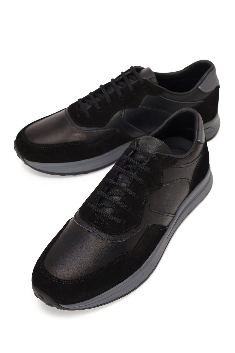 Erkek Siyah Bağcıklı Süet Deri Sneaker