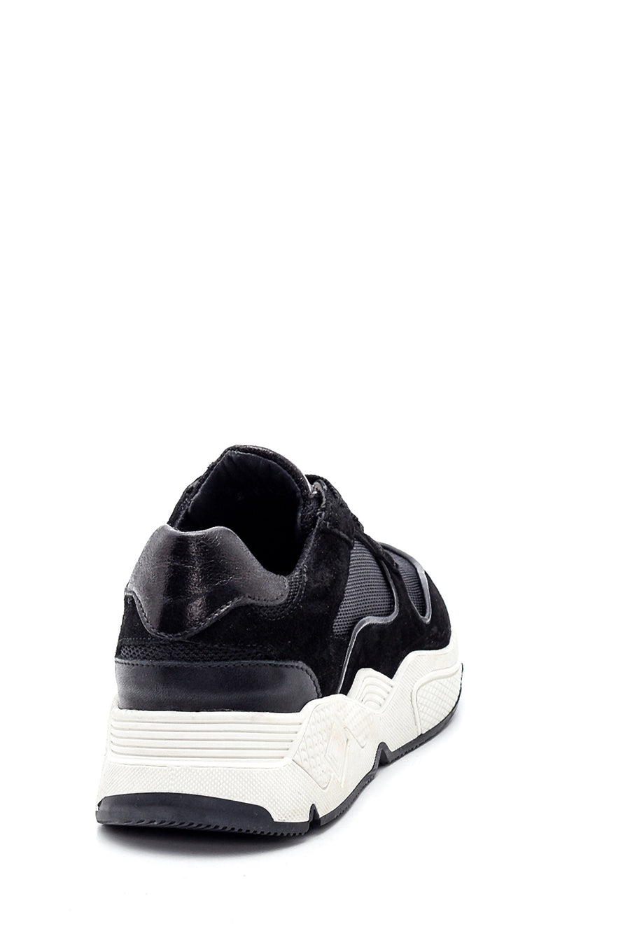 women sneakers