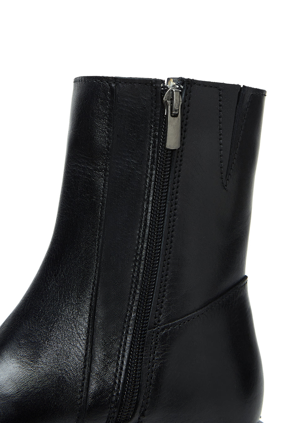Kadın Siyah Fermuarlı Deri Bot