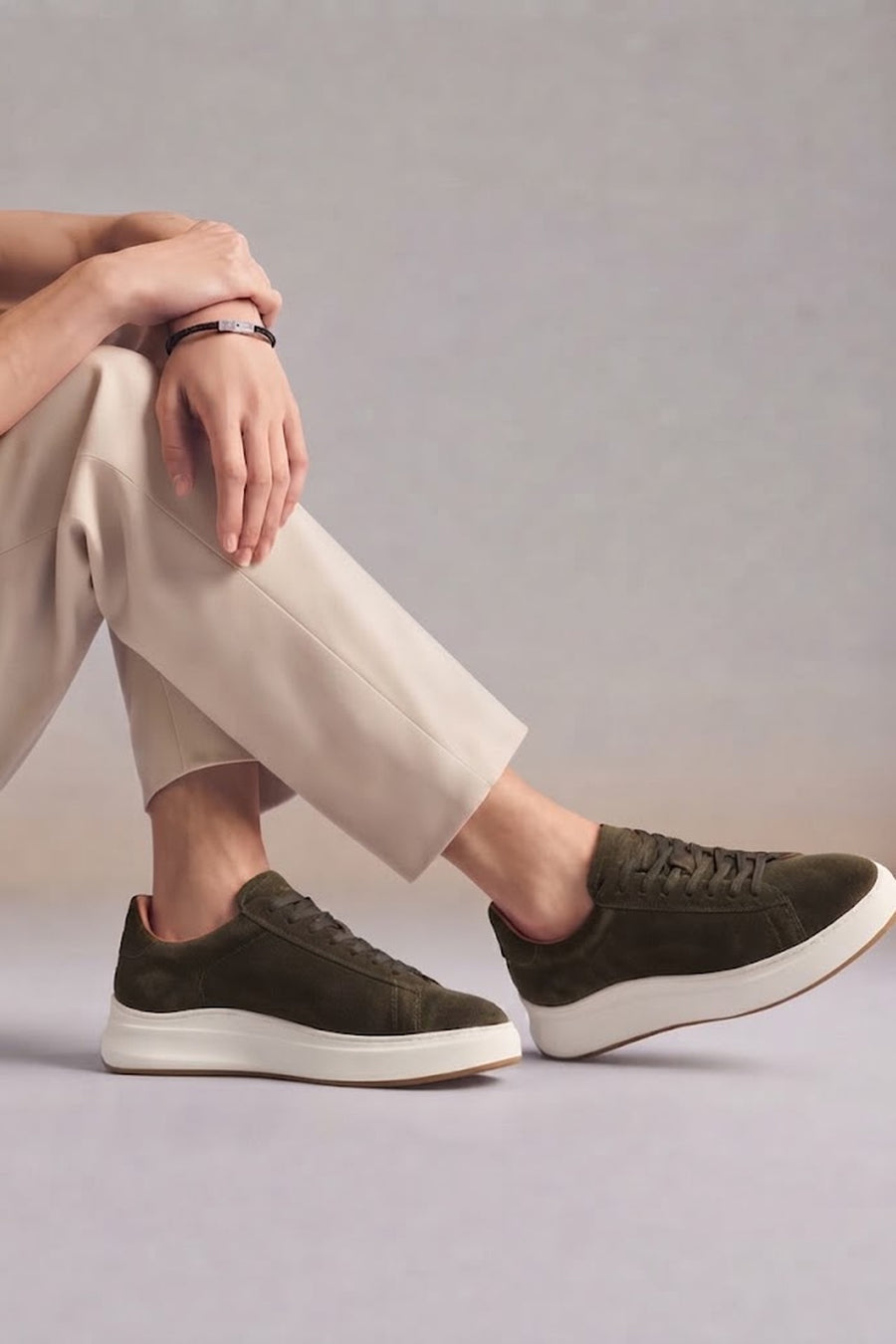 Male Khaki Lace-Up Thick-Soled Suede Leather Sneaker