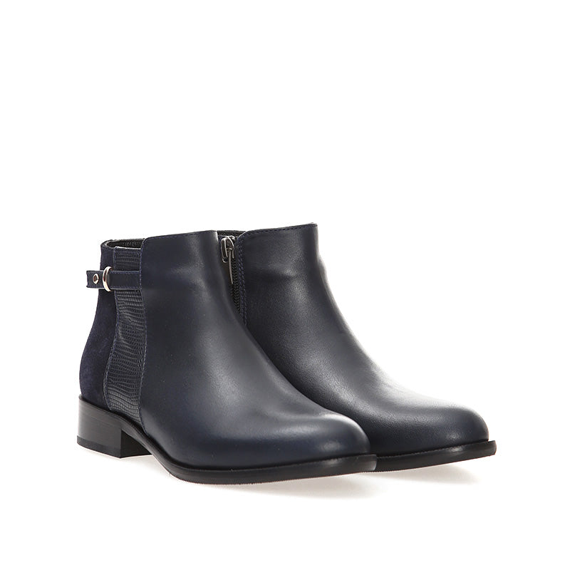 Women's Boots