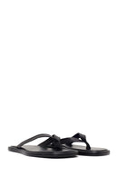Woman Black Leather Flip-Flops | Derimod