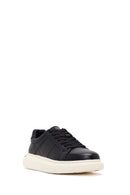 Erkek Siyah Bağcıklı Kalın Tabanlı Deri Sneaker | Derimod
