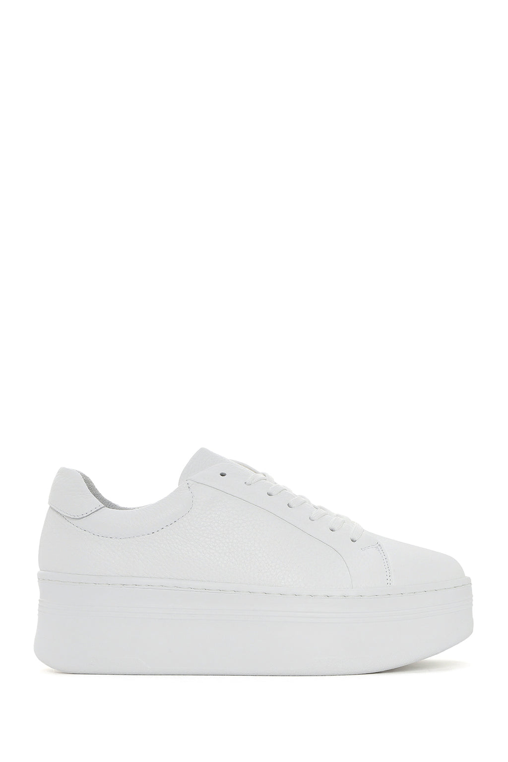 Kadın Beyaz Bağcıklı Kalın Tabanlı Deri Sneaker