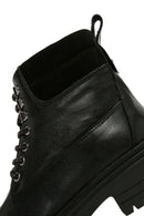 Women's Black Zippered Leather Boots | Derimod