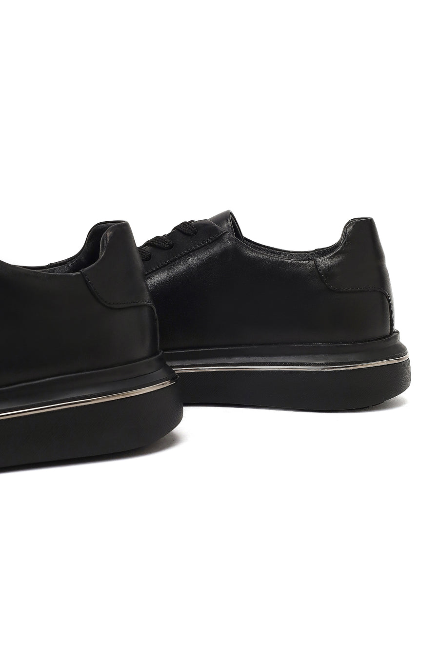 Erkek Siyah Bağcıklı Kalın Tabanlı Deri Sneaker