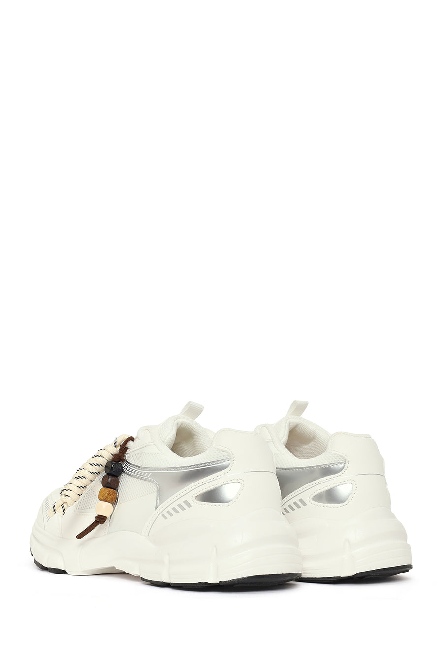 Woman White Lace-Up Thick-Soled Charm Sneaker
