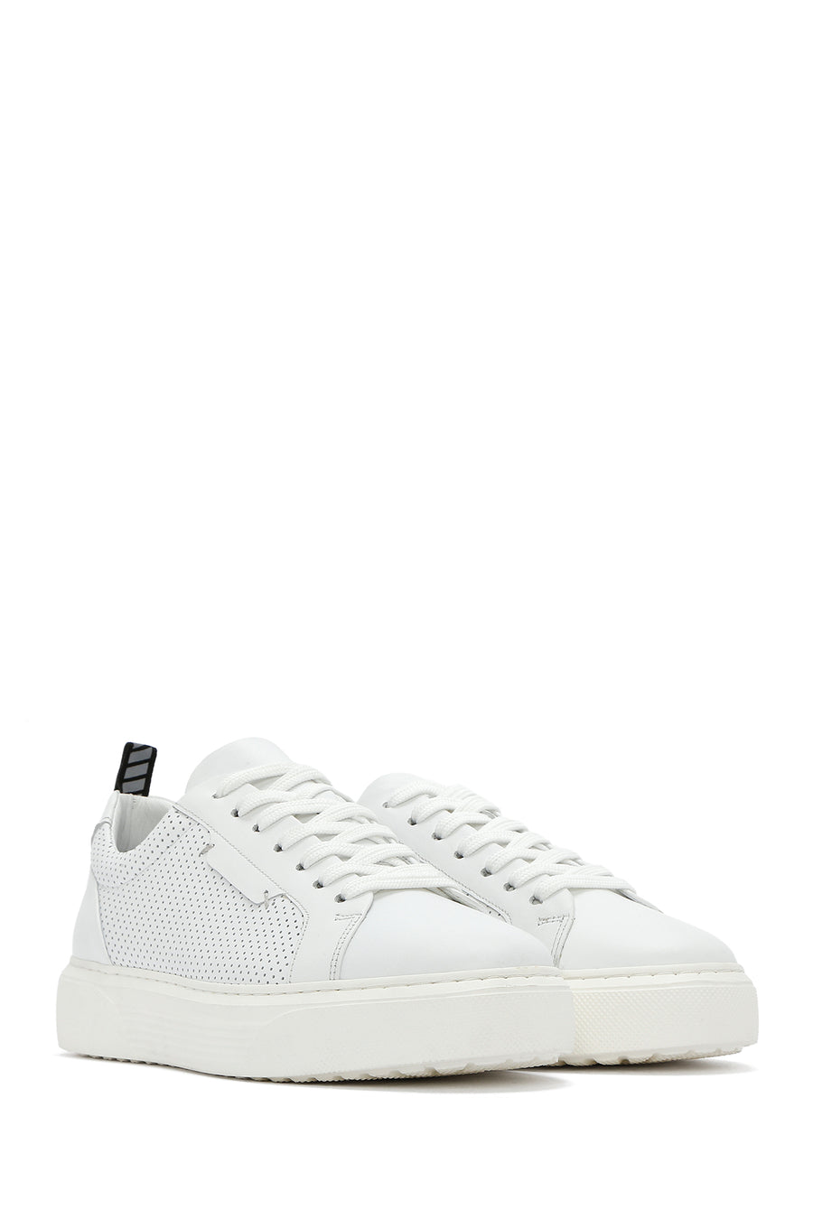 Men's White Lace-up Leather Sneaker