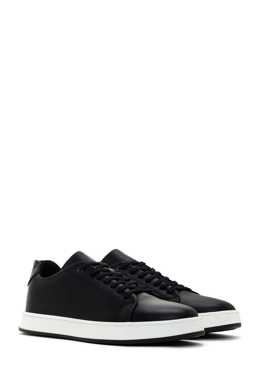 Men's Black Lace-up Leather Sneaker