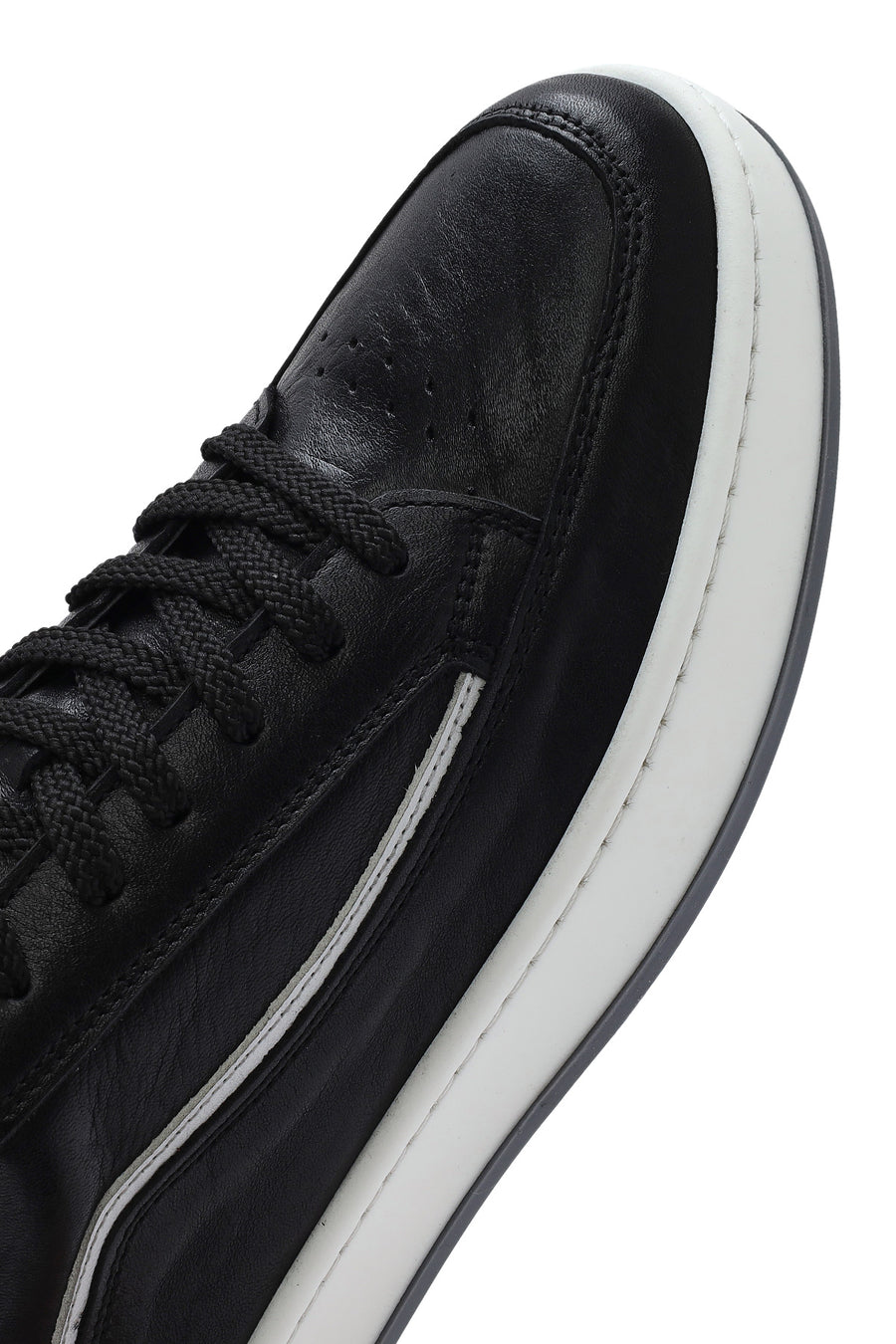 Men's Black Lace-up Leather Sneaker
