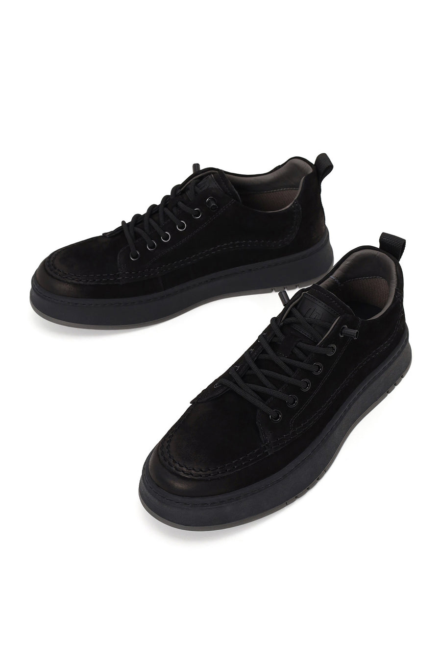 Erkek Siyah Bağcıklı Kalın Tabanlı Nubuk Deri Sneaker