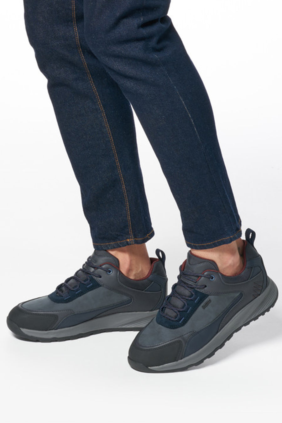 Geox Erkek Lacivert Bağcıklı Deri Sneaker