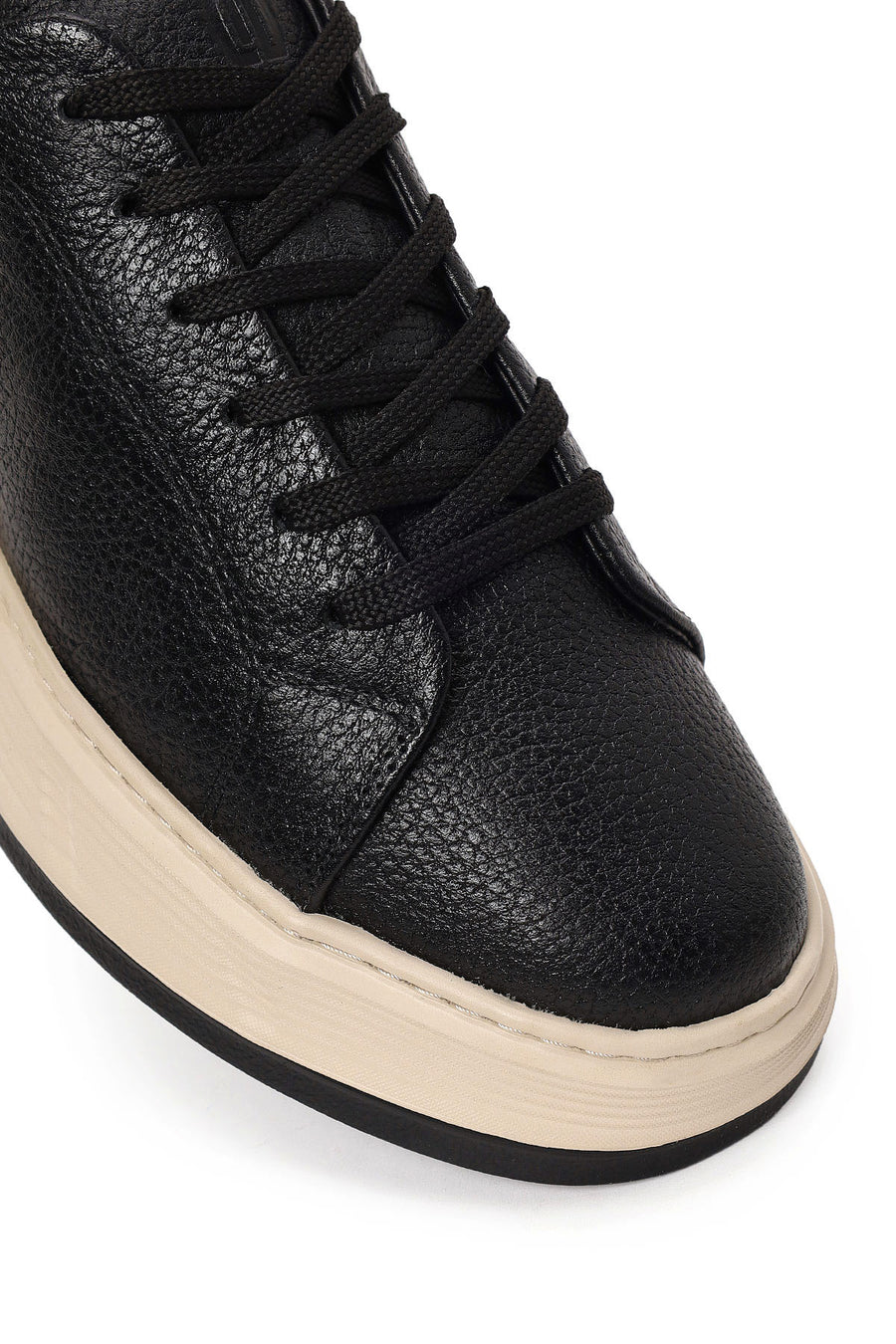 Male Black Lace-Up Thick-Soled Leather Sneaker