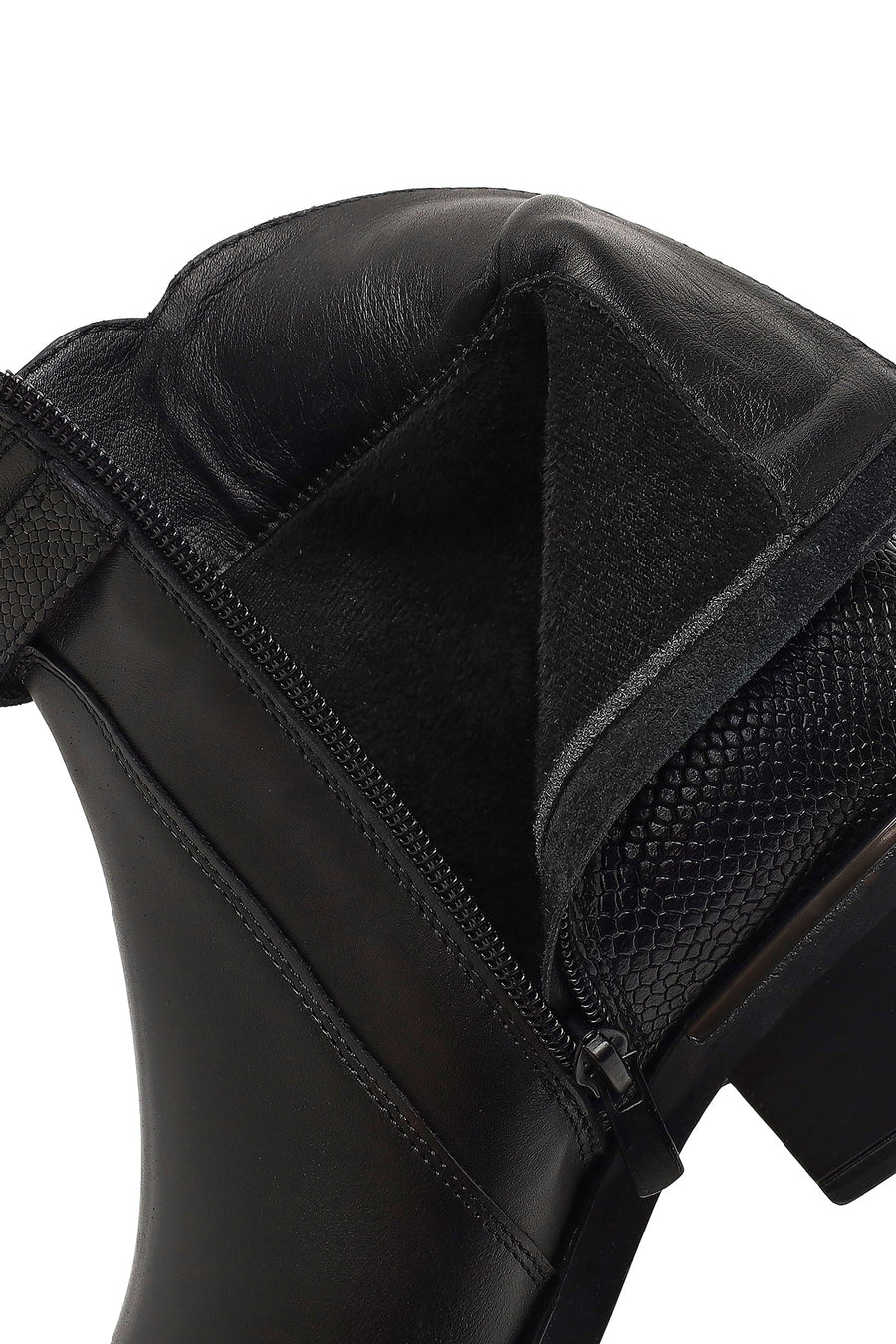 Woman Black Zip Closure Leather Boots