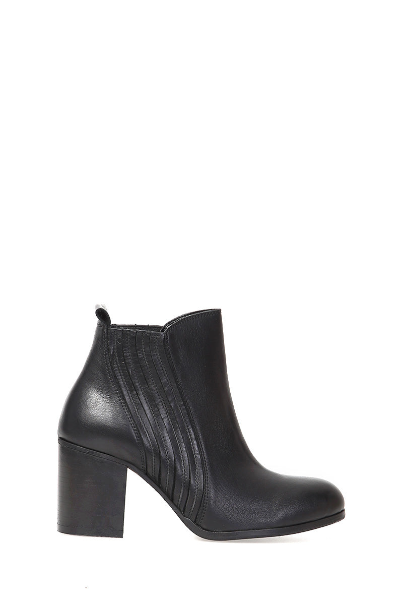 Women's Boots