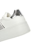 Women's White Thick Soled Stone Sneaker | Derimod