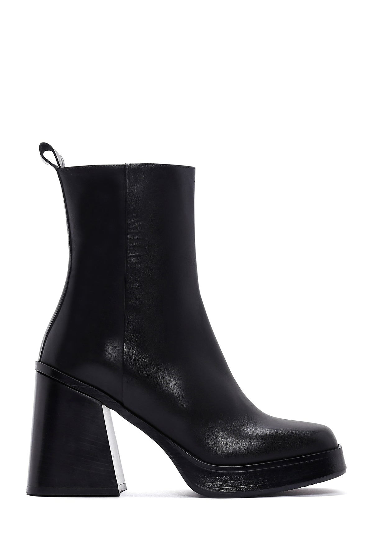 Women's Black Thick Heeled Leather Boots 23WFD551018 | Derimod