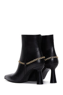 Women's Black Leather Zippered Chain Heeled Classic Boots | Derimod