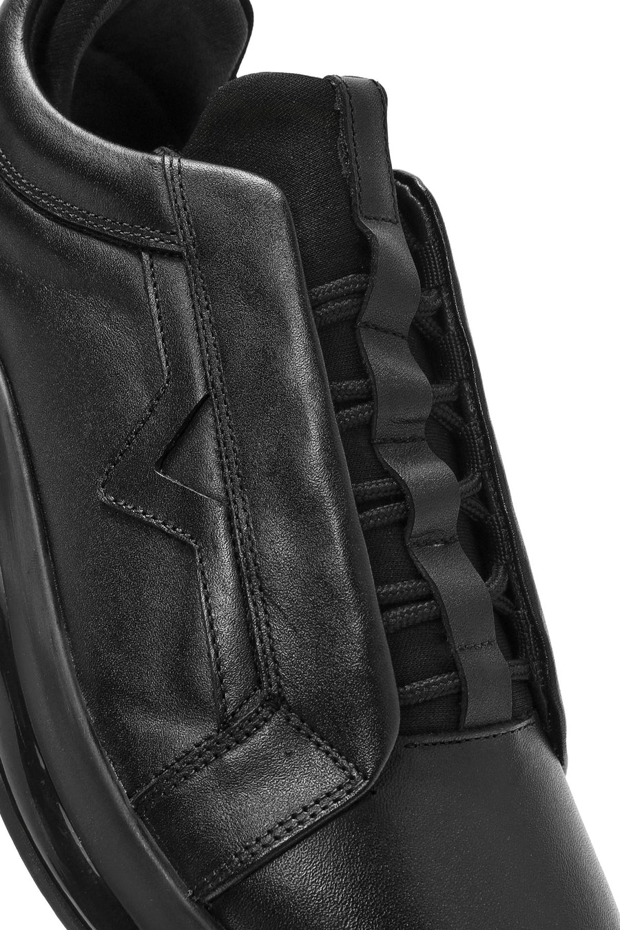 Men's Black Lace-up Leather Sneaker
