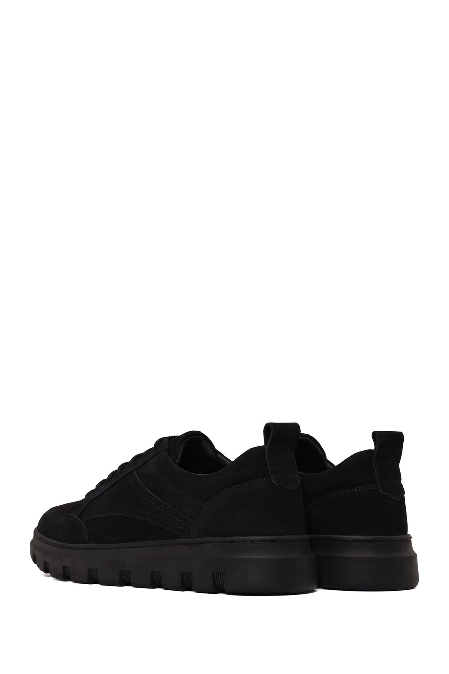 Erkek Siyah Bağcıklı Nubuk Deri Casual Sneaker