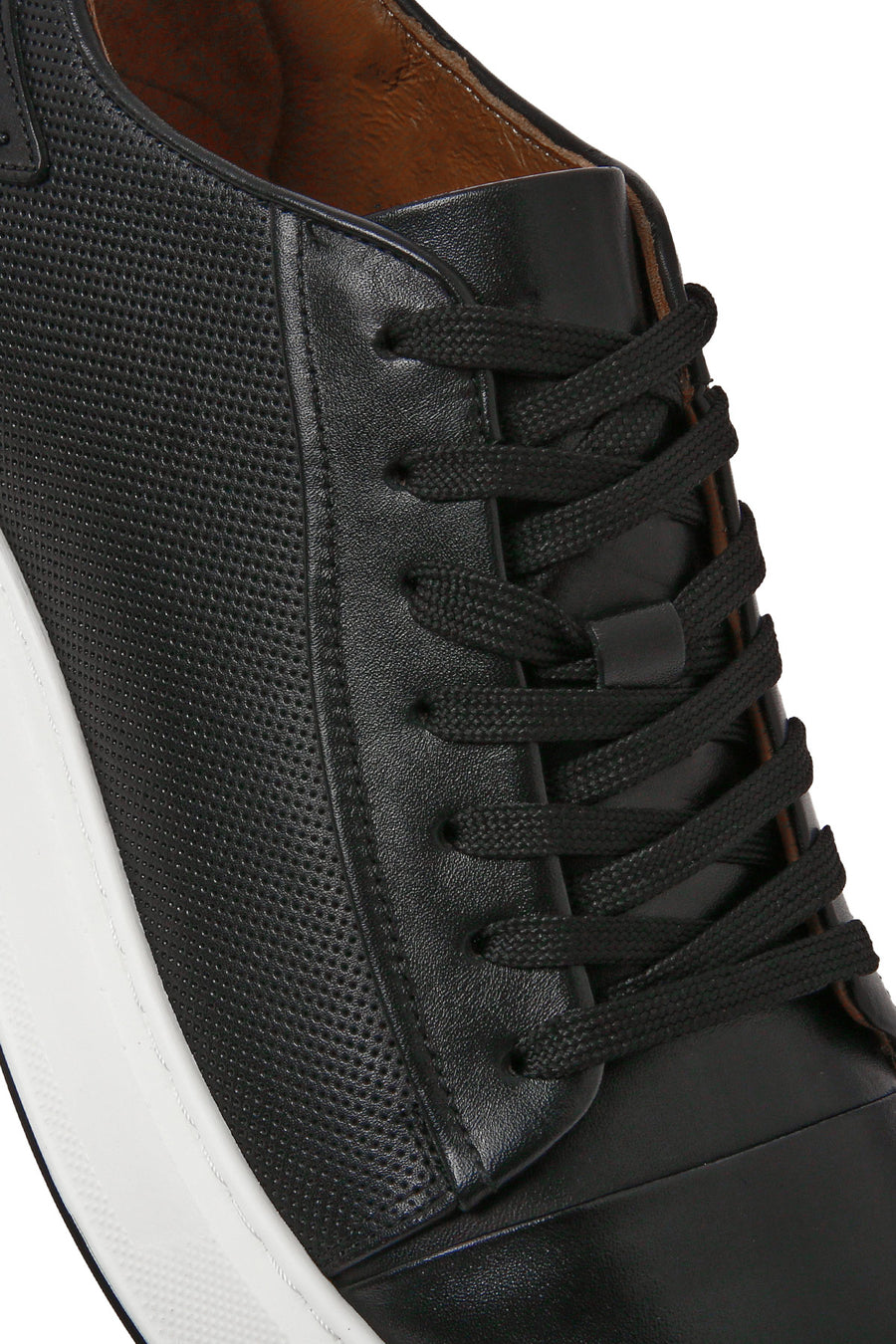 Erkek Siyah Bağcıklı Kalın Tabanlı Deri Sneaker