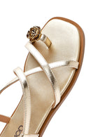 Kadın Altın Parmak Arası Metalik Sandalet | Derimod