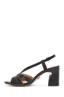 Kadın Siyah Bilekten Tokalı Kalın Topuklu Sandalet | Derimod