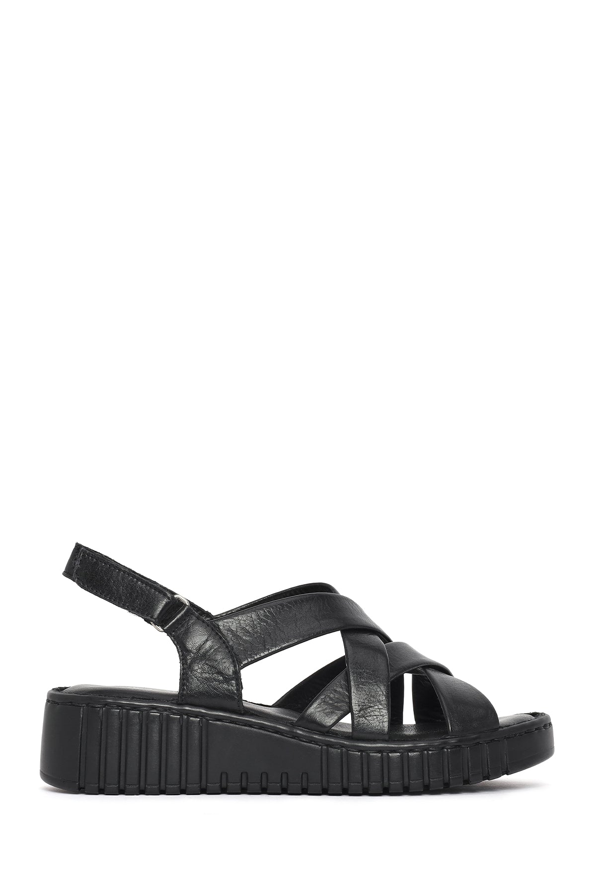 Woman Black Chunky-Soled Leather Comfort Sandals 26SFD411718 | Derimod