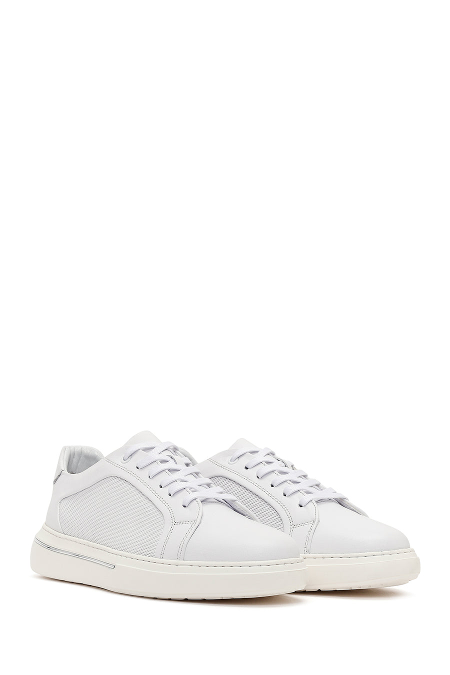 Male White Lace-Up Leather Sneaker
