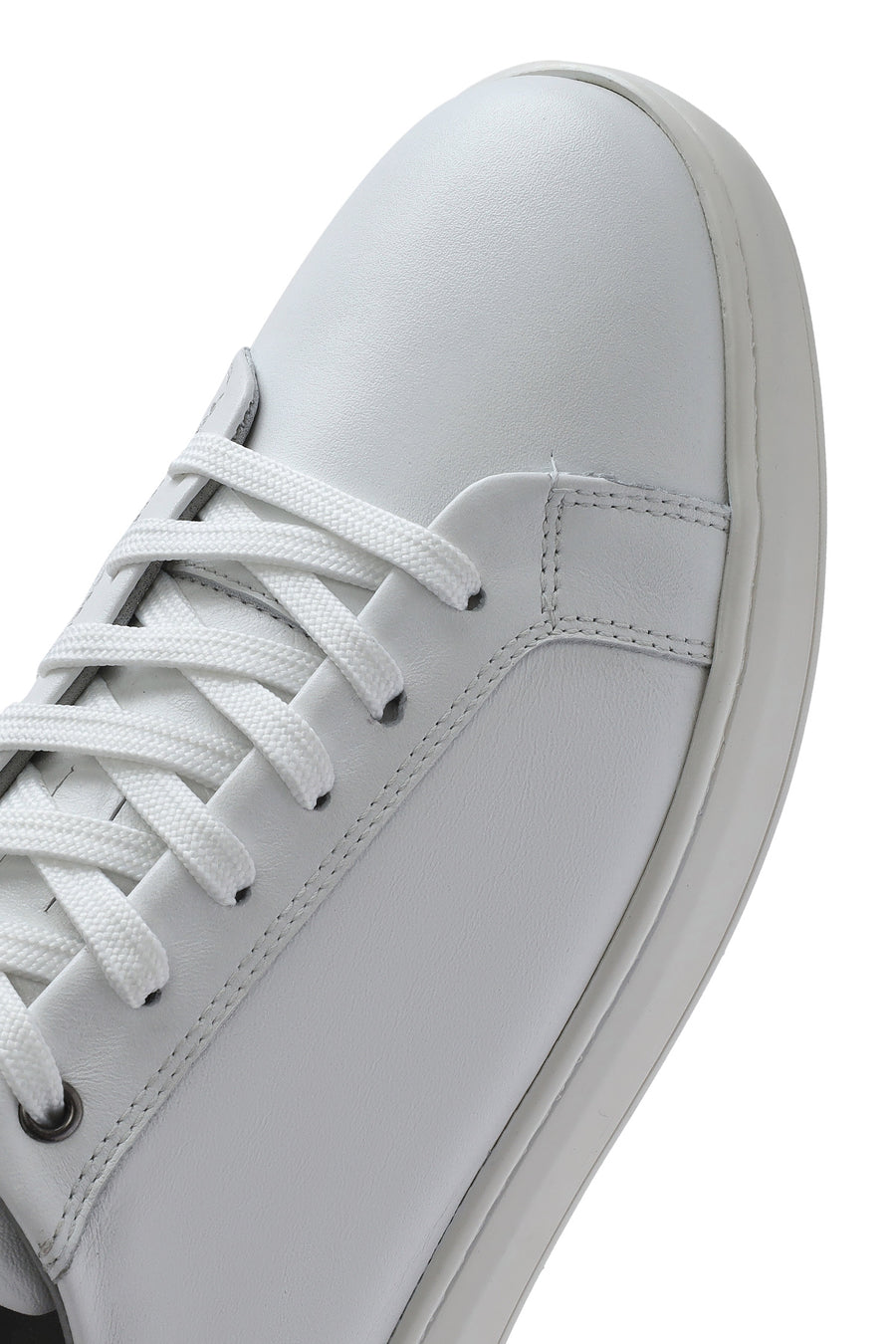 Men's White Lace-up Leather Sneaker