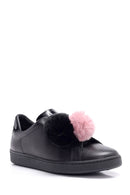 Women's Pompom Sneaker | Derimod