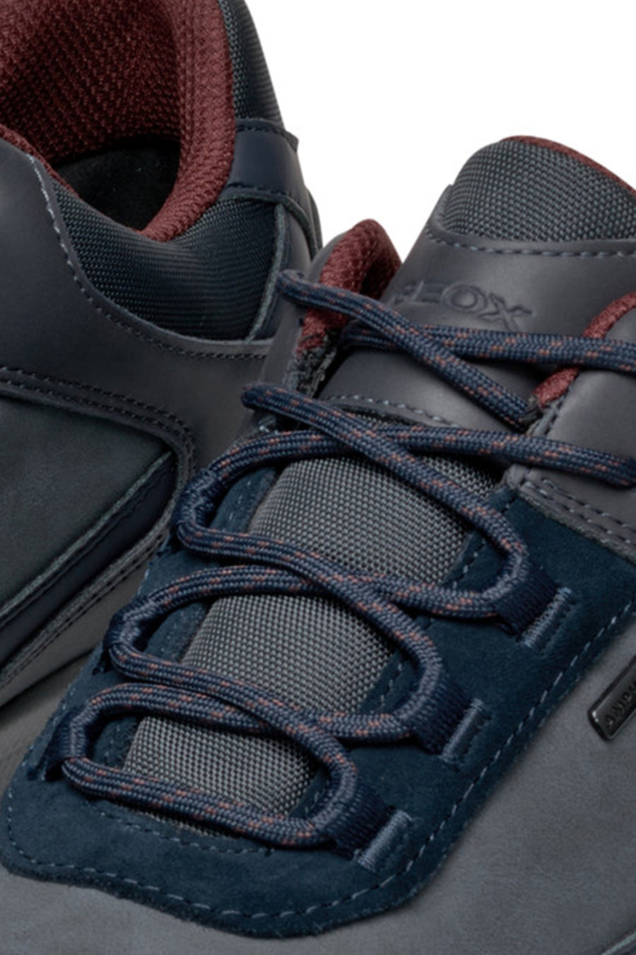 Geox Erkek Lacivert Bağcıklı Deri Sneaker