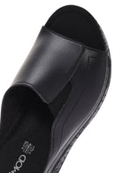 Women's Black Thick Soled Comfort Slippers | Derimod