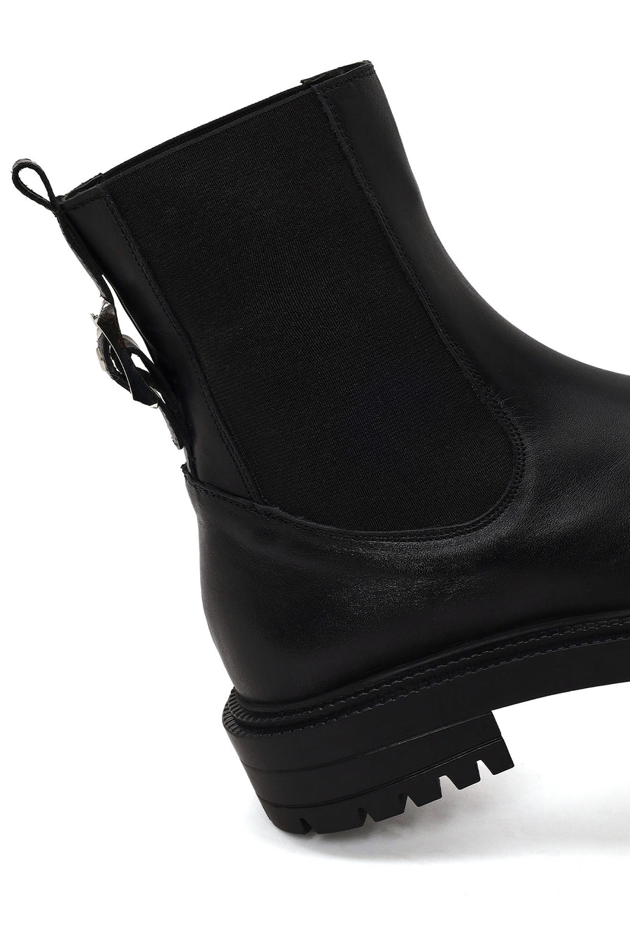 Woman Black Leather Chelsea Boots