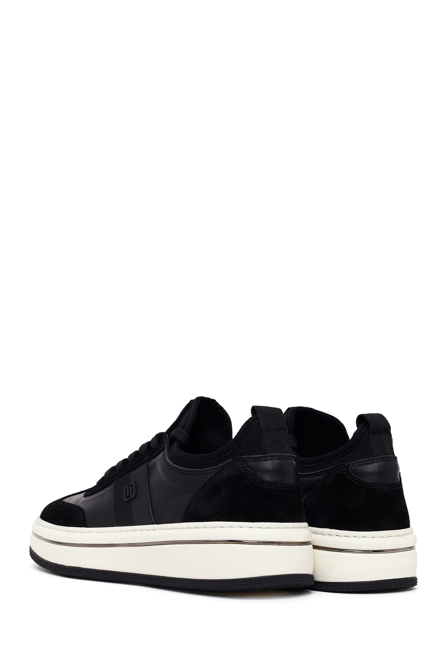 Erkek Siyah Bağcıklı Kalın Tabanlı Deri Sneaker