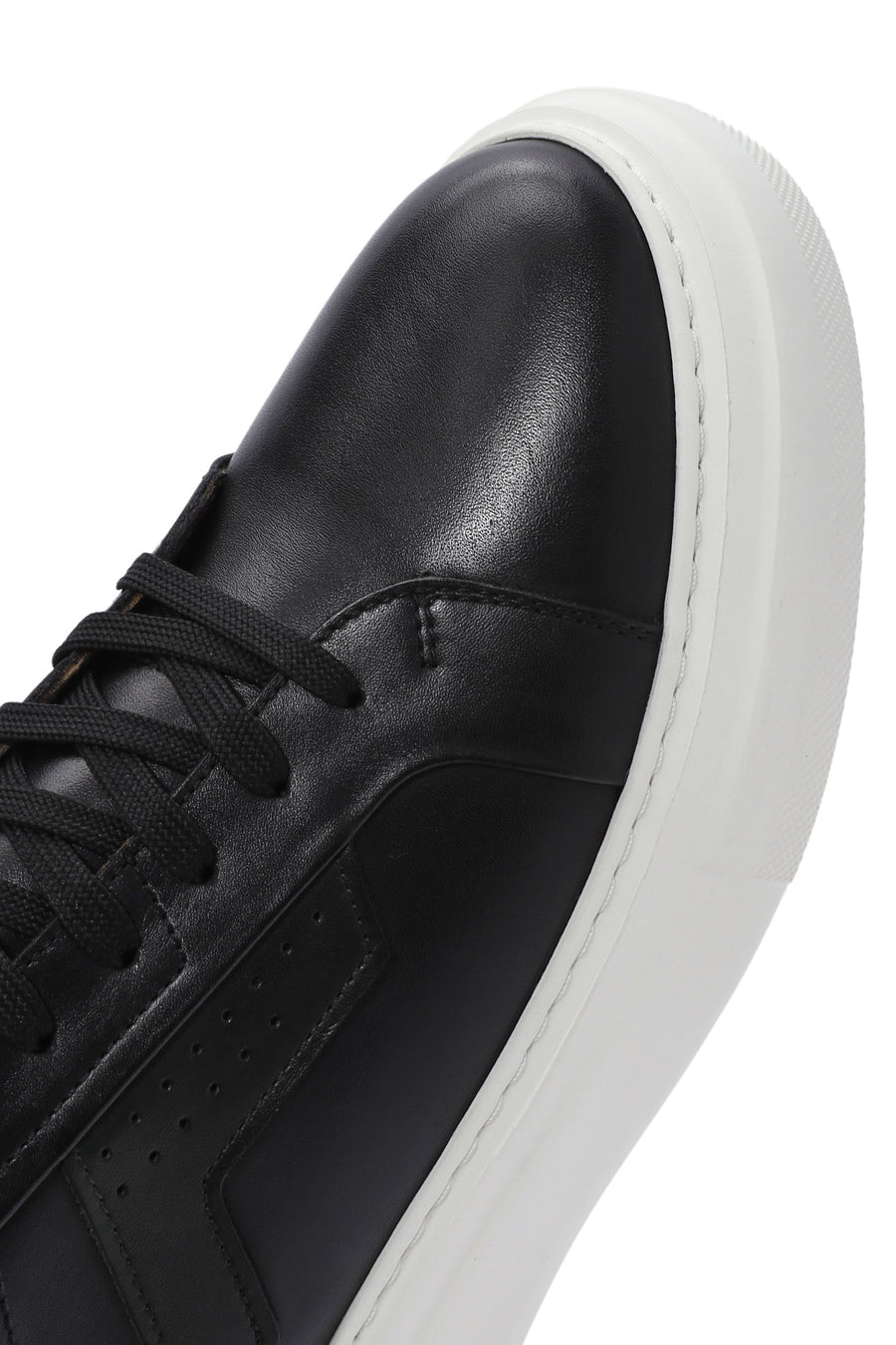 Erkek Siyah Bağcıklı Kalın Tabanlı Deri Sneaker