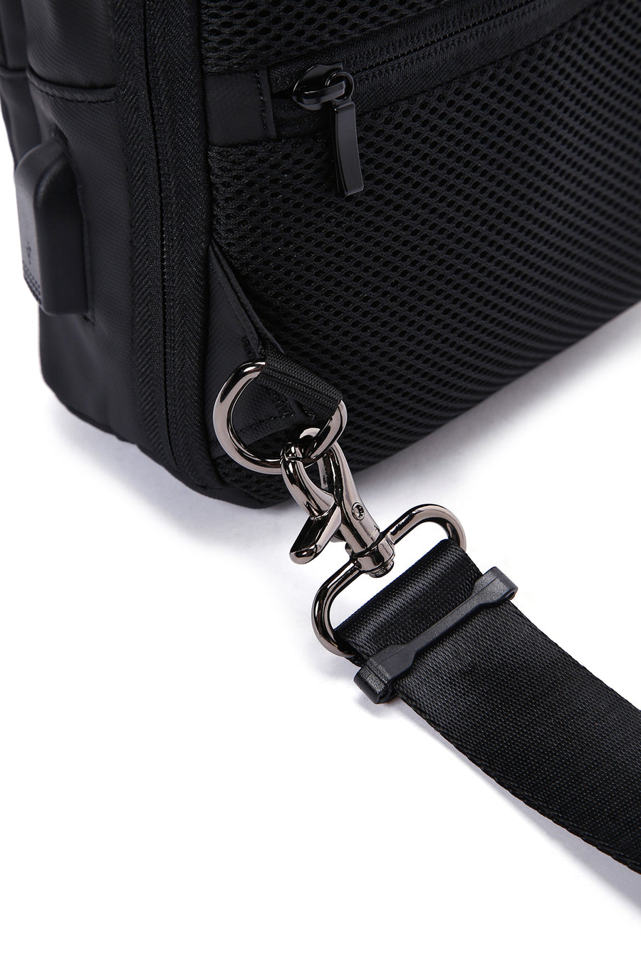 D-Pack Erkek Siyah Teknolojik Kumaş Çapraz Çanta