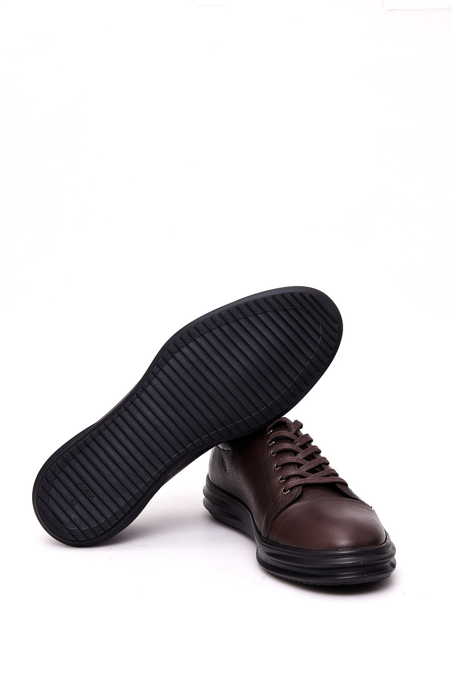Men's Lace-Up Shoes