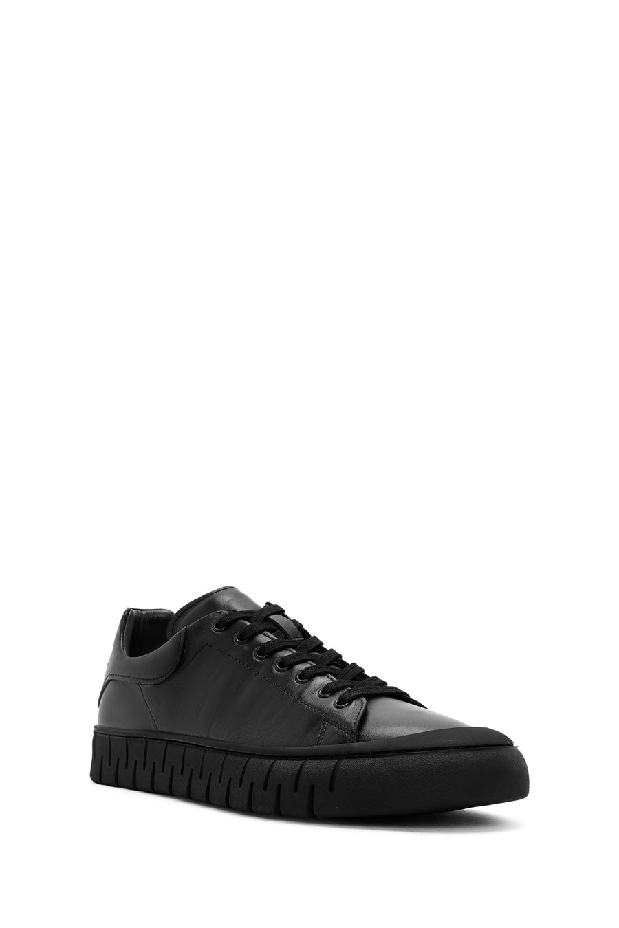 Men's Black Lace-up Leather Sneaker