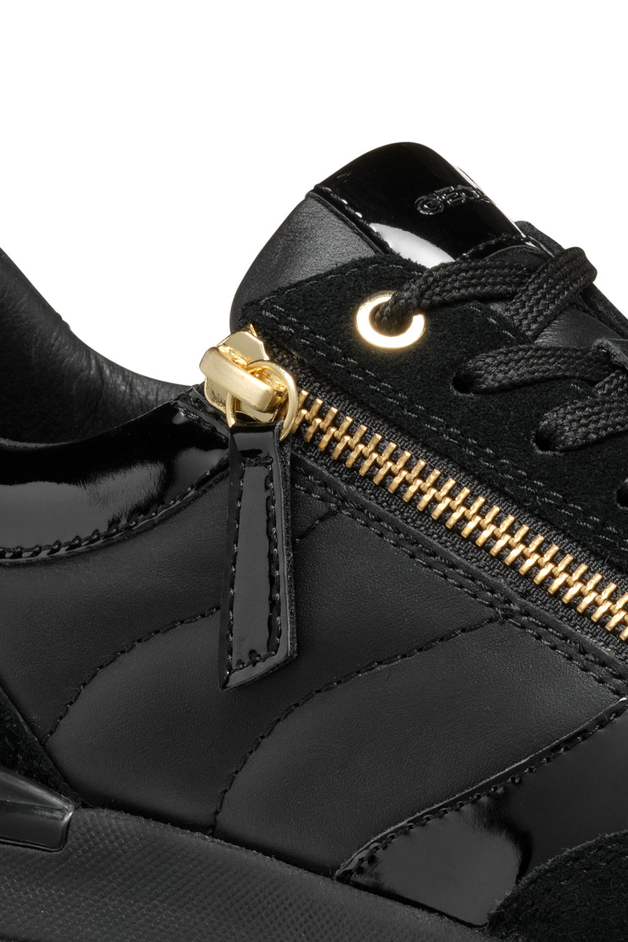 Geox Kadın Siyah Desya Bağcıklı Deri Sneaker